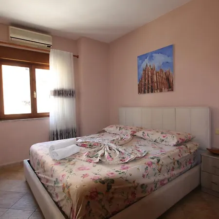 Alta Vista アパート ティラナ