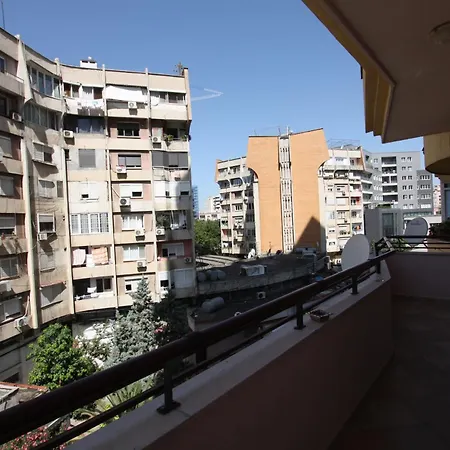Alta Vista * Tirana